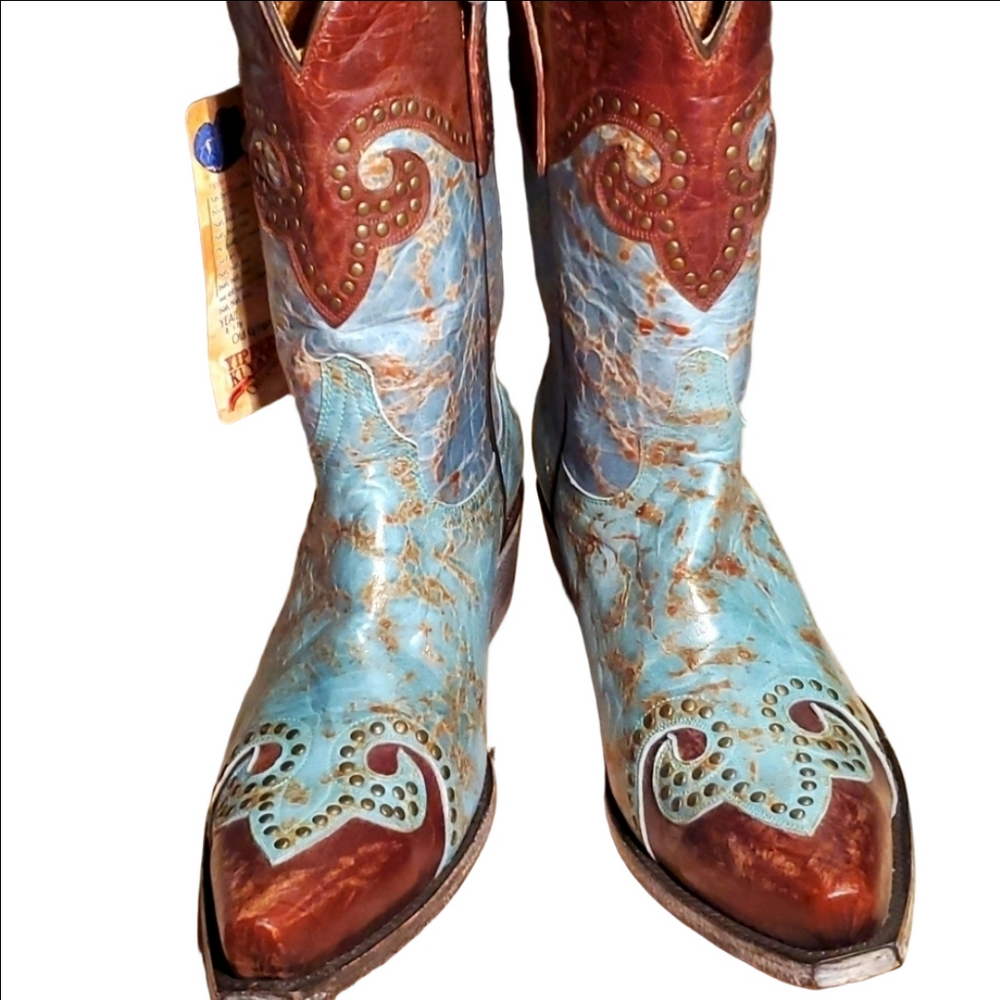 ♥️ NWOB OLD GRINGO STUD BOOTS